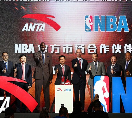安踏：搶占賽事資源，鍛造行業龍頭