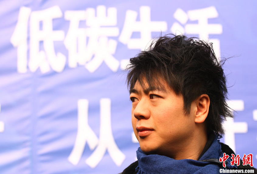 陳光標南京免費發自行車 郎朗助陣