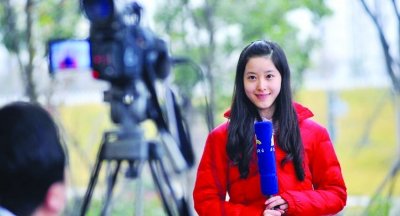 “奶茶妹妹”實習引圍觀 網友：求偶遇求采訪