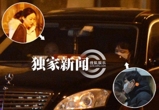 說到王力宏，不得不提李云迪。而李云迪的戀情也處在穩定甜蜜狀態。李云迪與王力宏同天公布女友被傳為佳話，可歌可泣的是兩人的女友是校友，好神奇。李云迪宣稱女友田霏畢業于哥倫比亞大學，但網友發現田霏所在巴納德學院是三流學校。